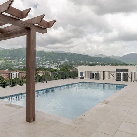 Luxe City Oasis 2Br With Rooftop Pool And Gym Kingston Exterior foto